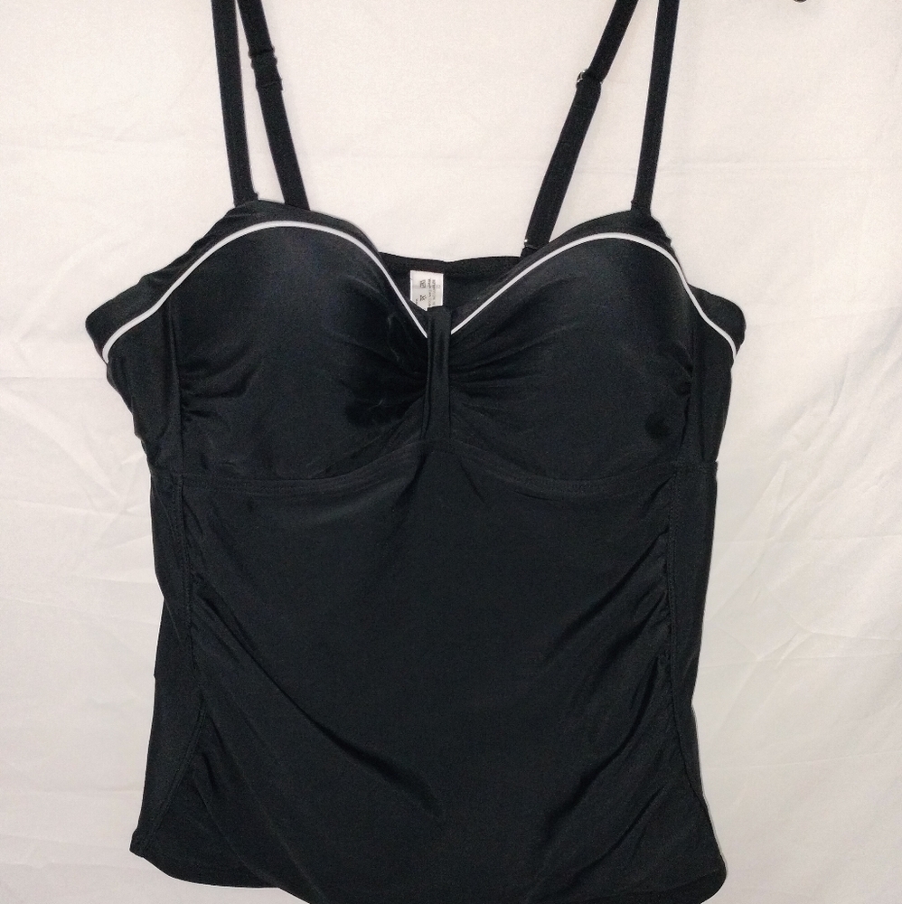 NWT Size XL YONIQUE Tankini Swim Top Black